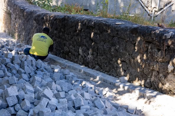 Praceta de Almodena em obras de reabilitação