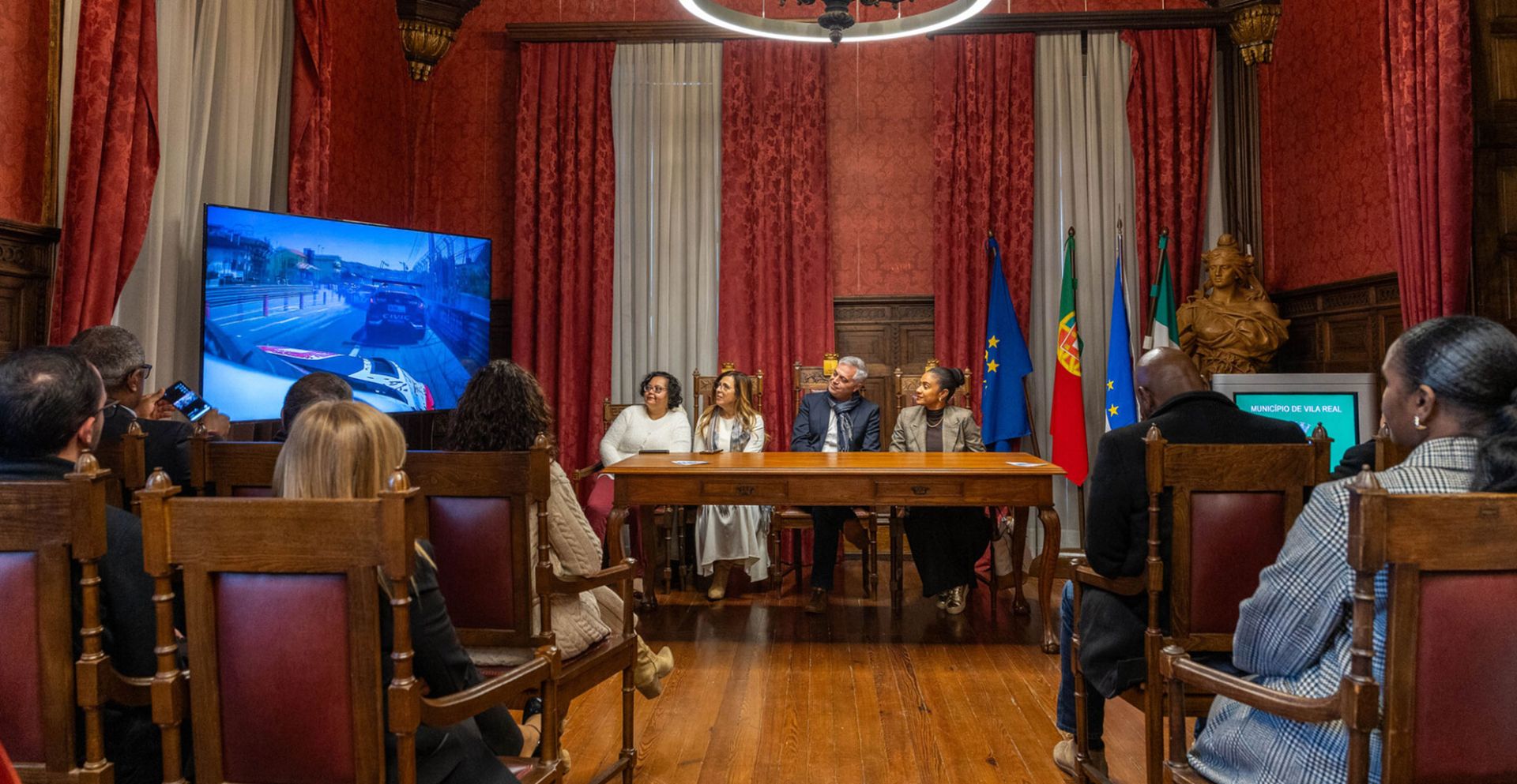 Município de Vila Real recebe a Secretária de Estado das Comunidades de Cabo Verde