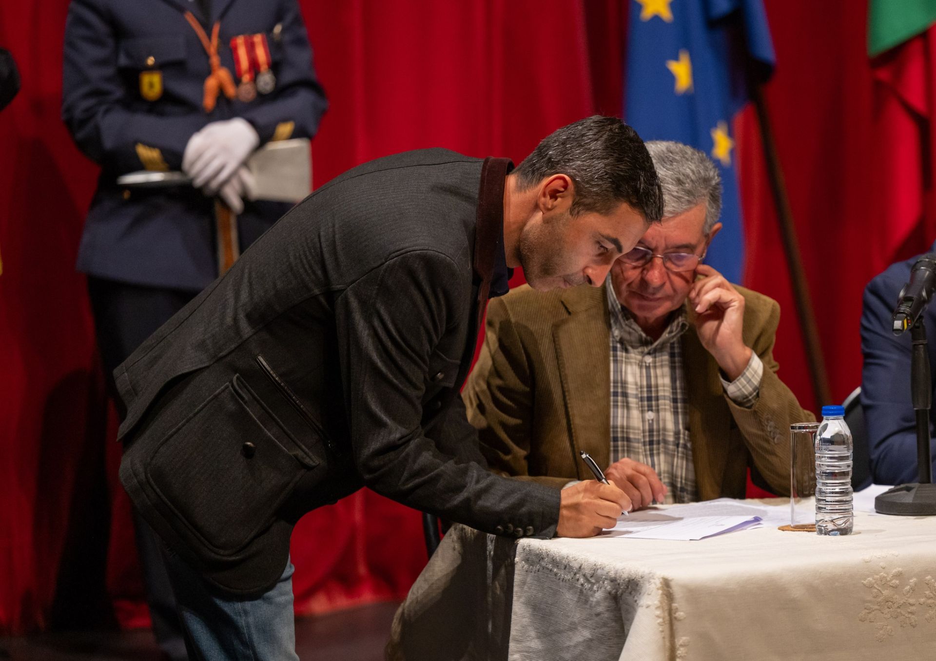 Auditório do Teatro de Vila Real foi palco da tomada de posse dos Novos Órgãos Autárquicos